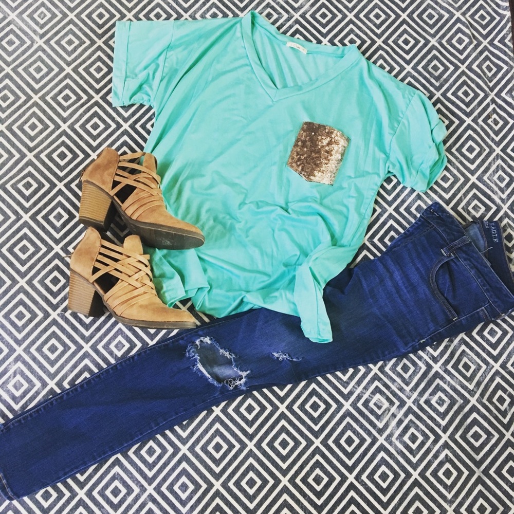 The perfect glitter pocket tee